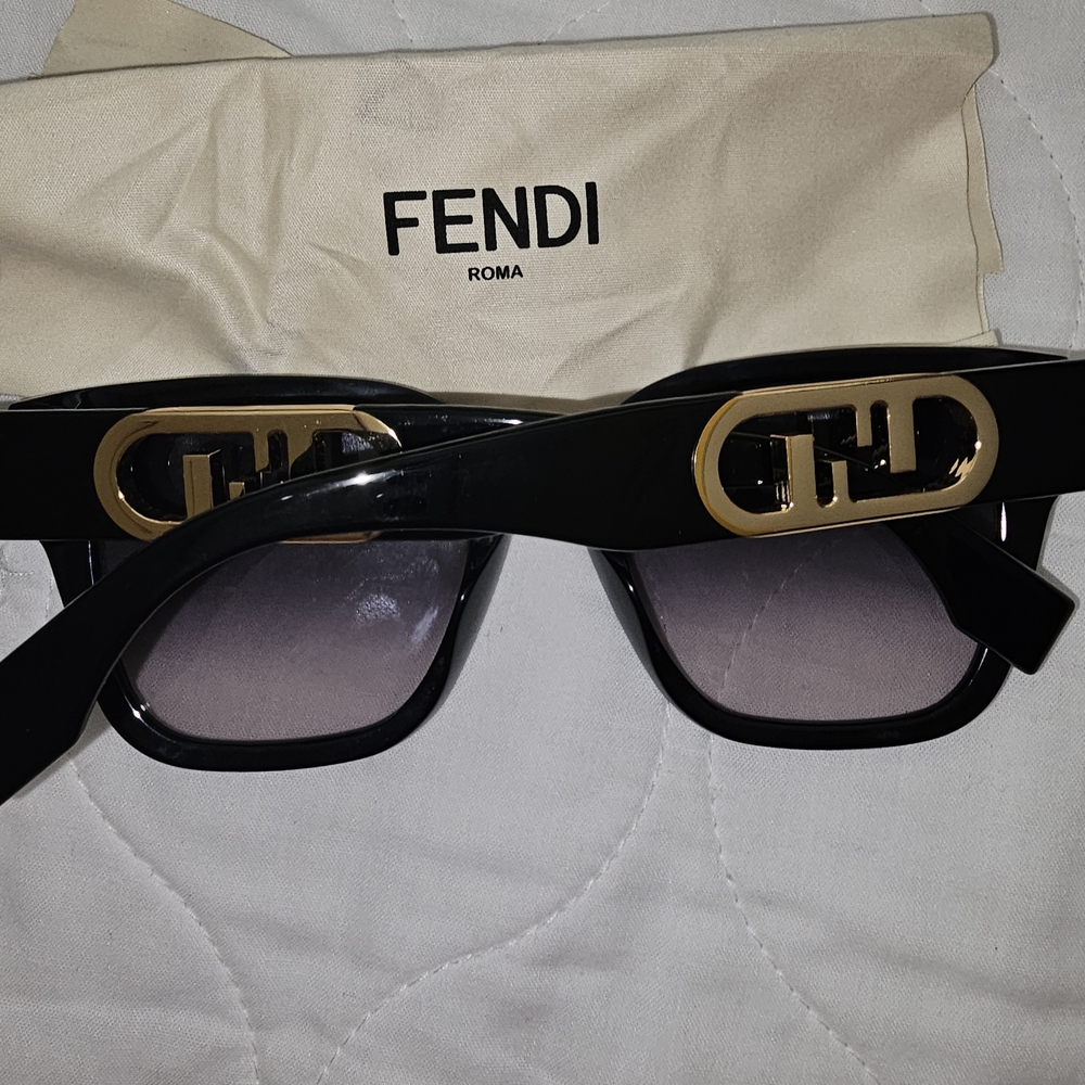 Fendi Black and Gold Women's Sunglasses